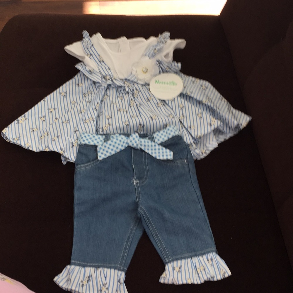 Baby clothes